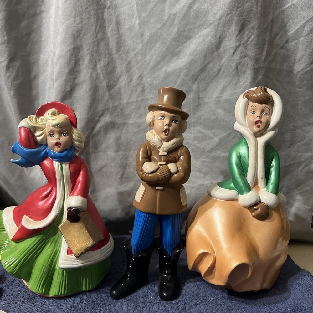 Vintage Atlantic Mold Christmas Carolers Figurines Hand Painted Set of 3 8.5"